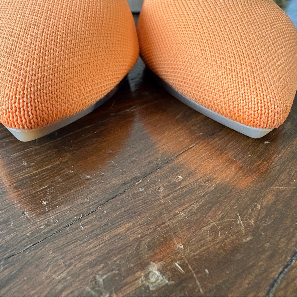 Rothy’s - The Point In Tangerine Size 7 New In Box - image 4